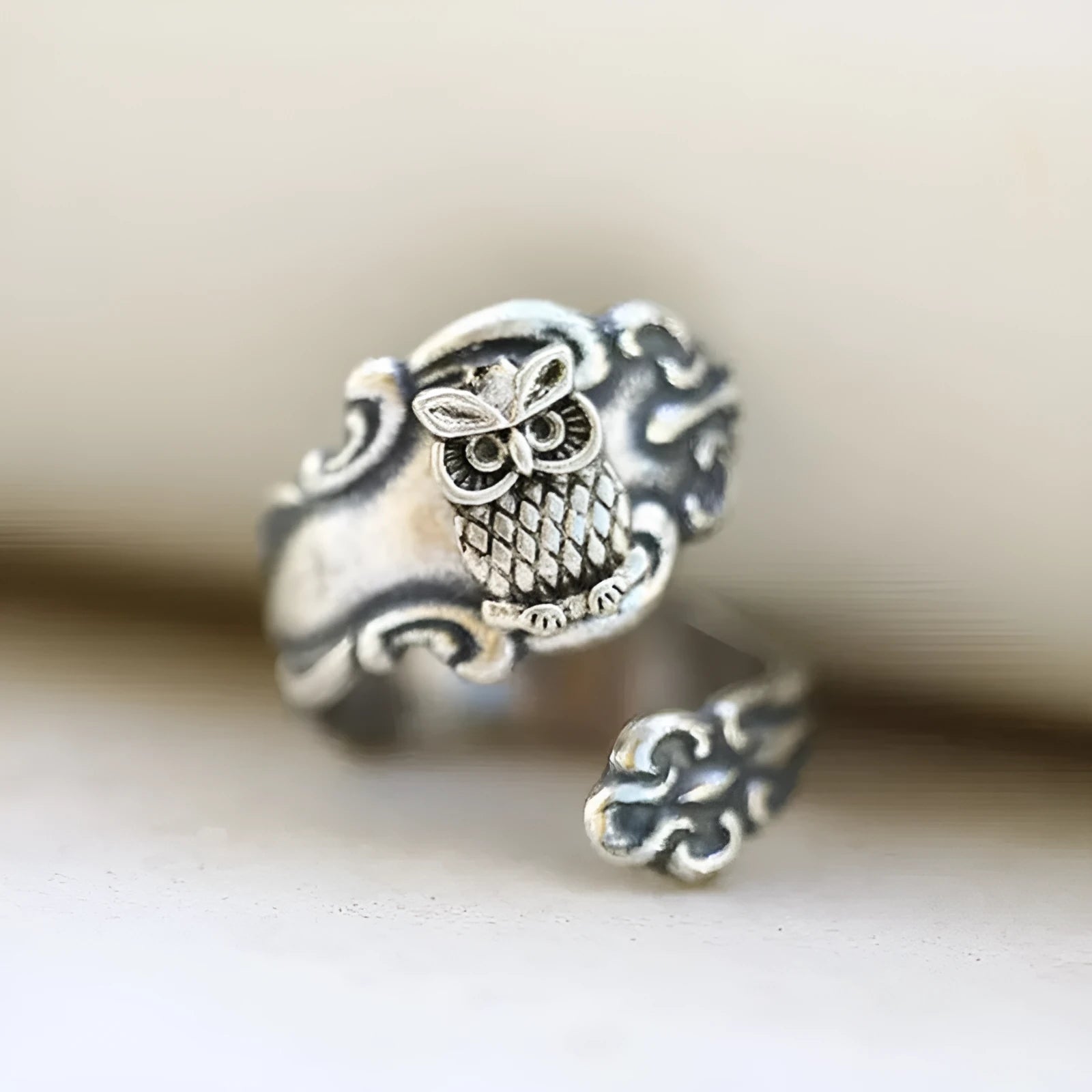 Copper flower shaped ring with adjustable opening in daisy colour vintage style
