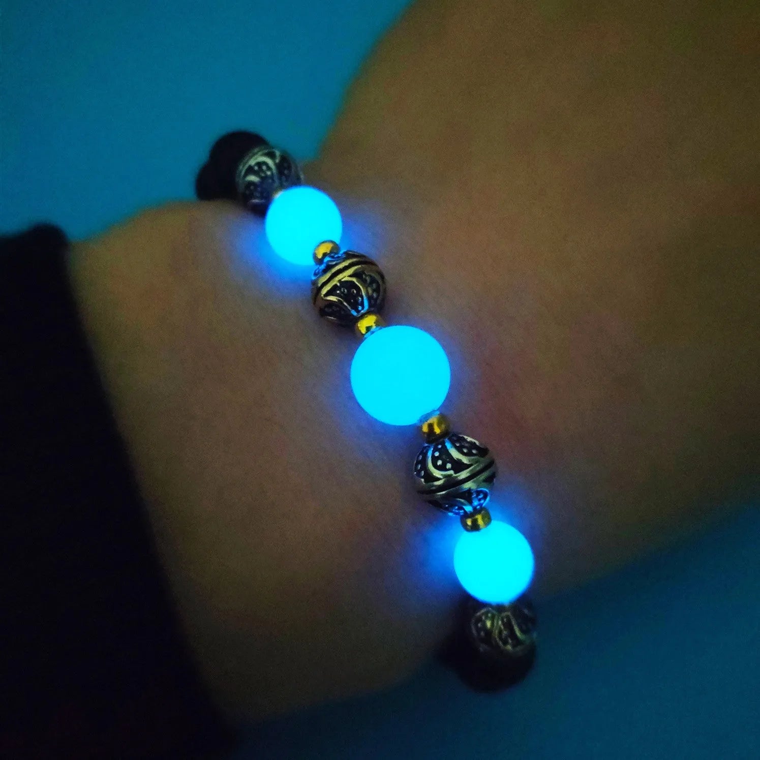 Luminous beaded bracelet for women with fluorescent stone beads, 55mm inner diameter, ancient bronze electroplating
