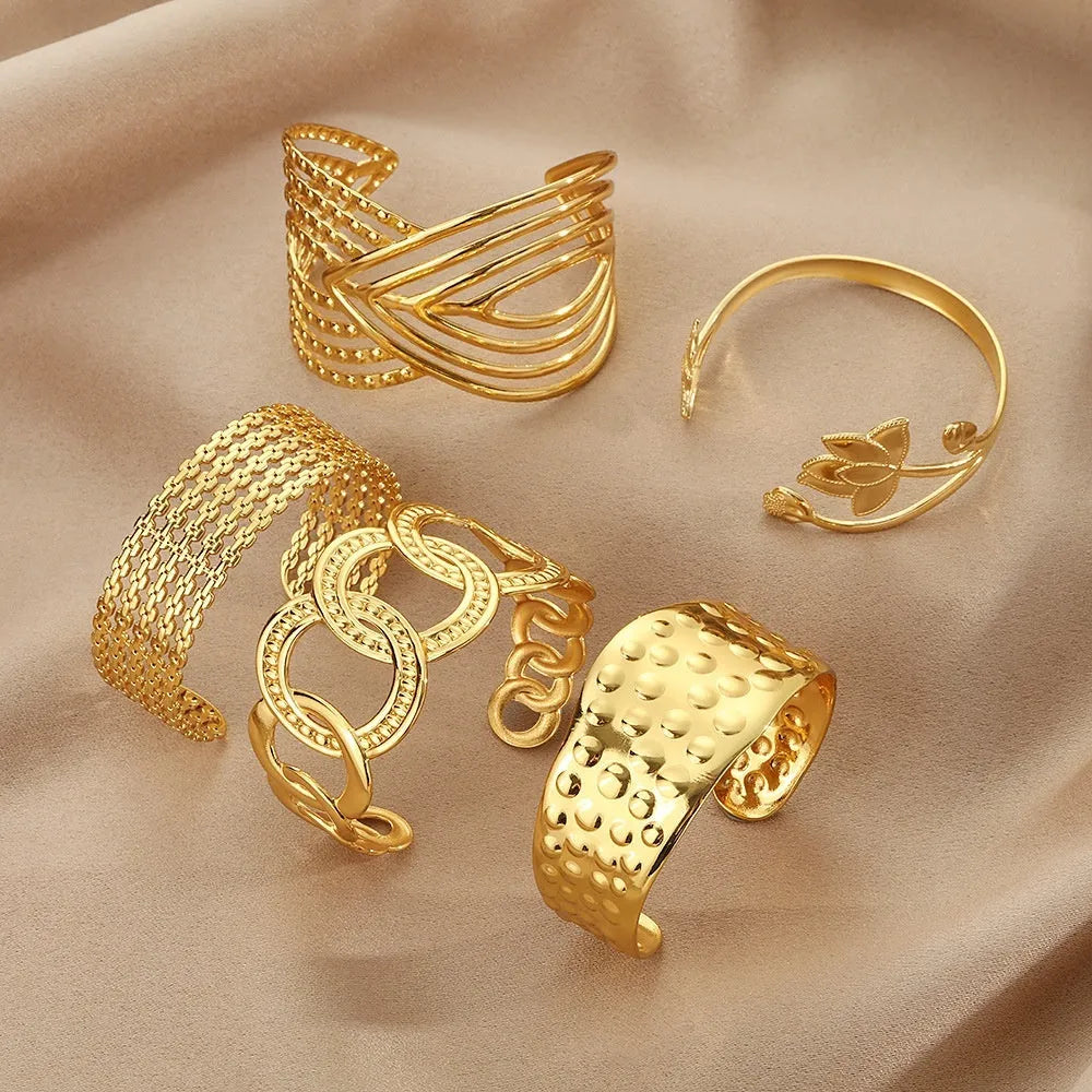 Stainless steel bracelet with lotus ring and glossy stripes, ellipse and line design, electroplated finish
