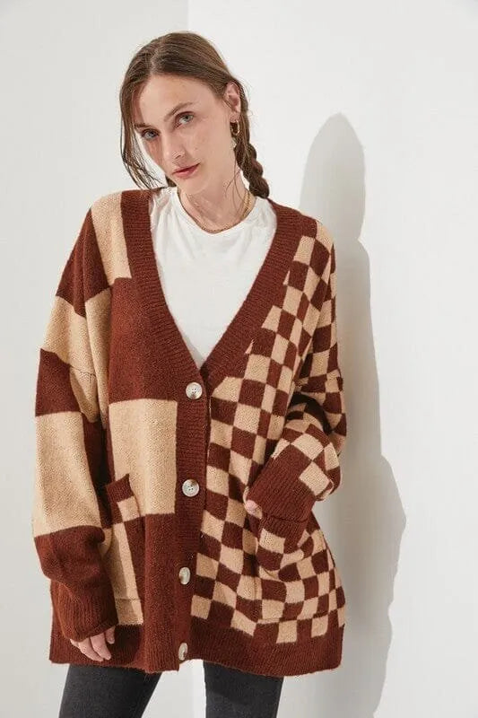 Loose fit printed checks cardigan knitwear in wine red colour with regular sleeves