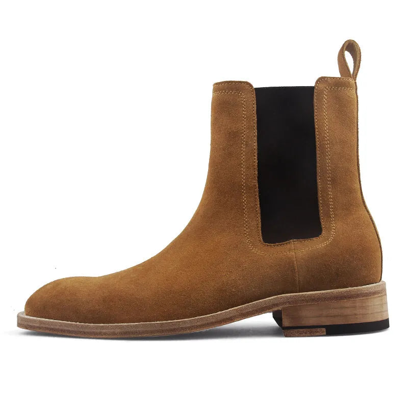 Handmade men's genuine cow suede retro boots with round toe and medium tube height