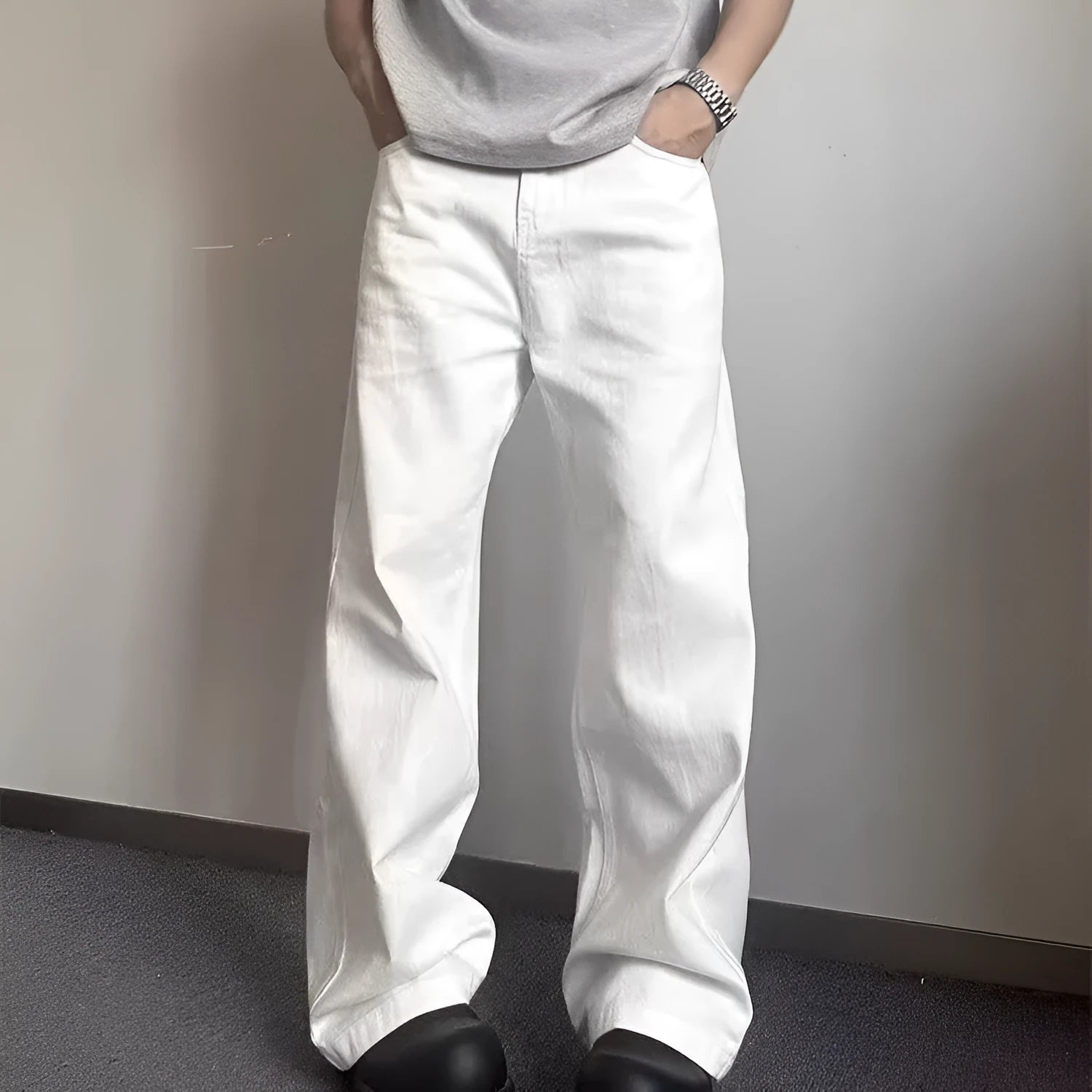 Men's white straight leg jeans with loose wide leg opening and American high street styling