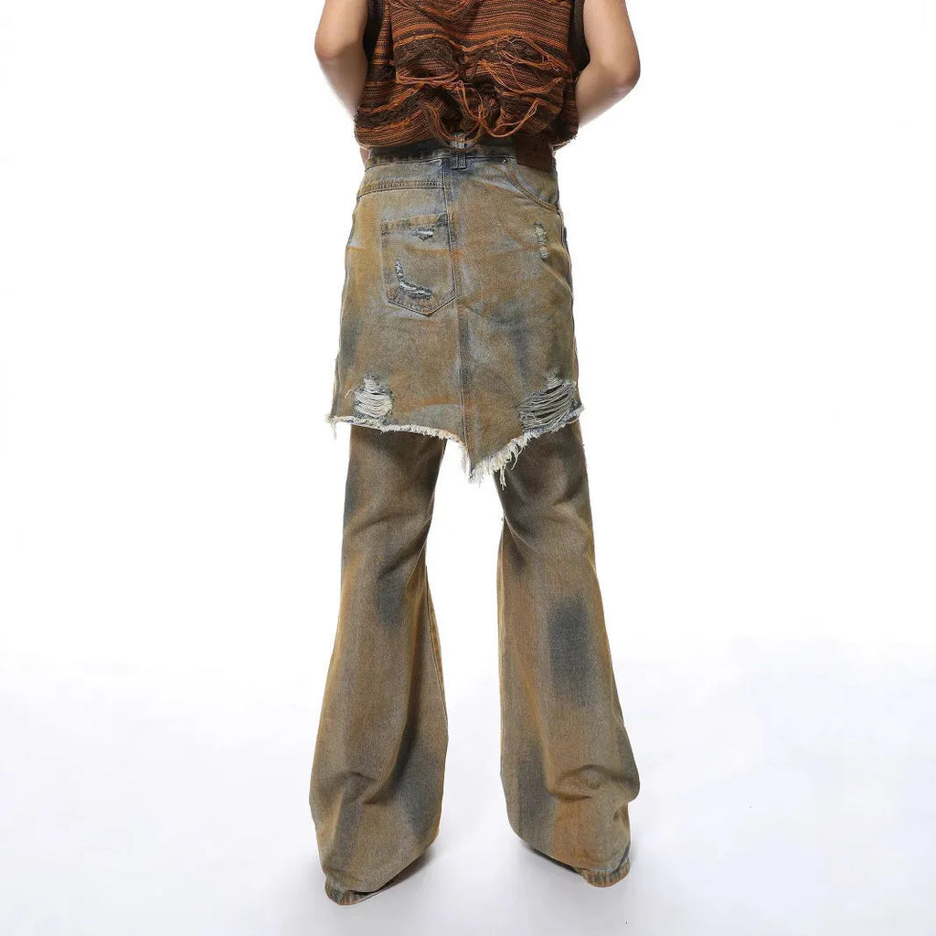 Women's loose bootcut jeans with high waist and street style design in denim fabric