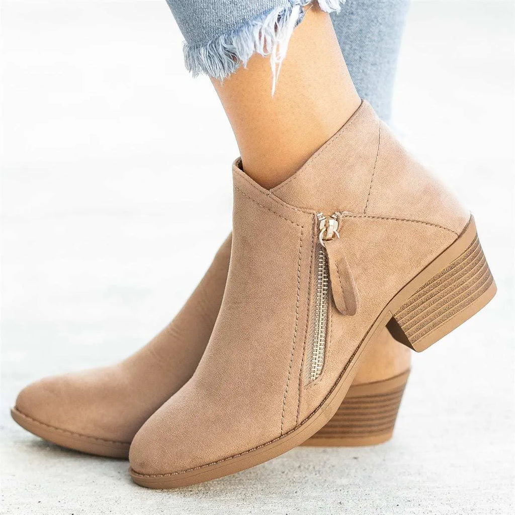 Women's suede ankle boots with side zip and chunky heel in beige, black, blue or orange colours