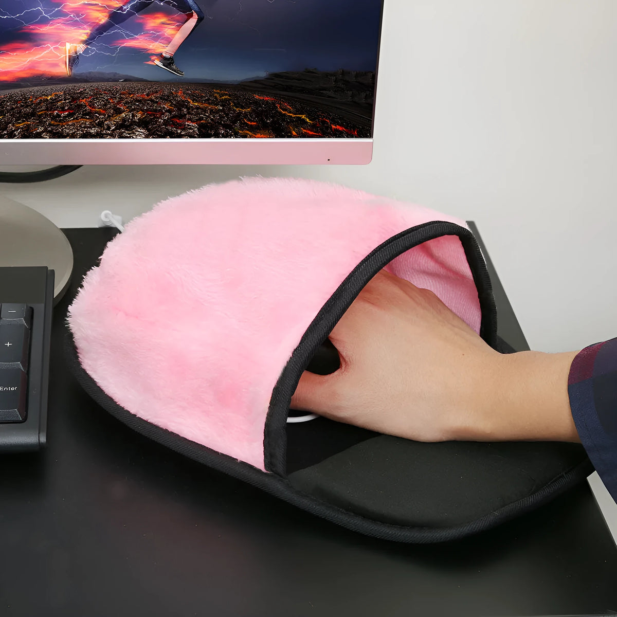 USB heated mouse pad 29x22cm with built-in warmer pad and separate heater in Black or Pink