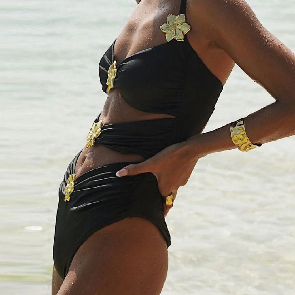 Women's solid colour one-piece swimsuit with high-waisted skirt and hollow-out tube top