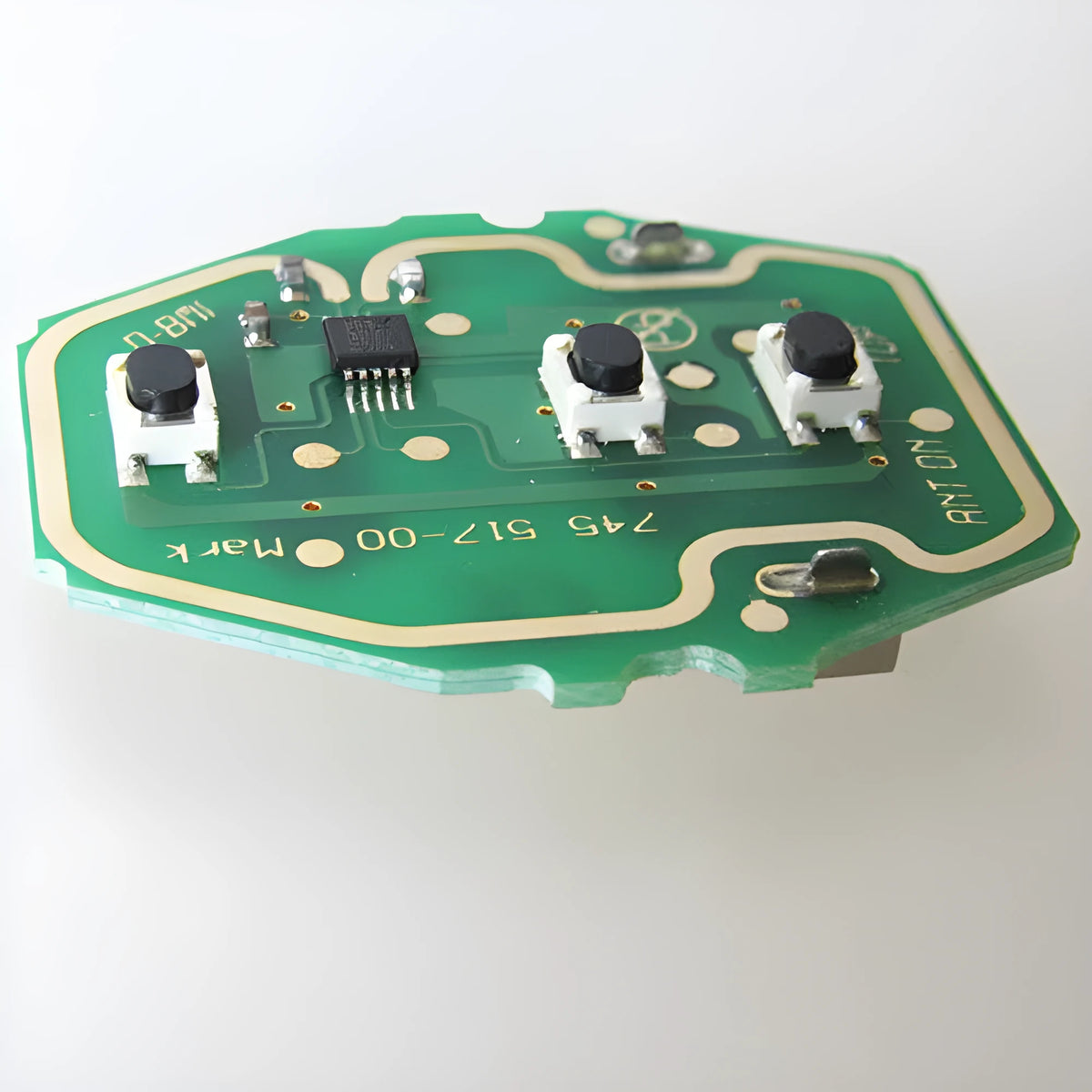 Green BMW remote key circuit board, 315MHz 433MHz switchable, three-key layout, 0.03kg