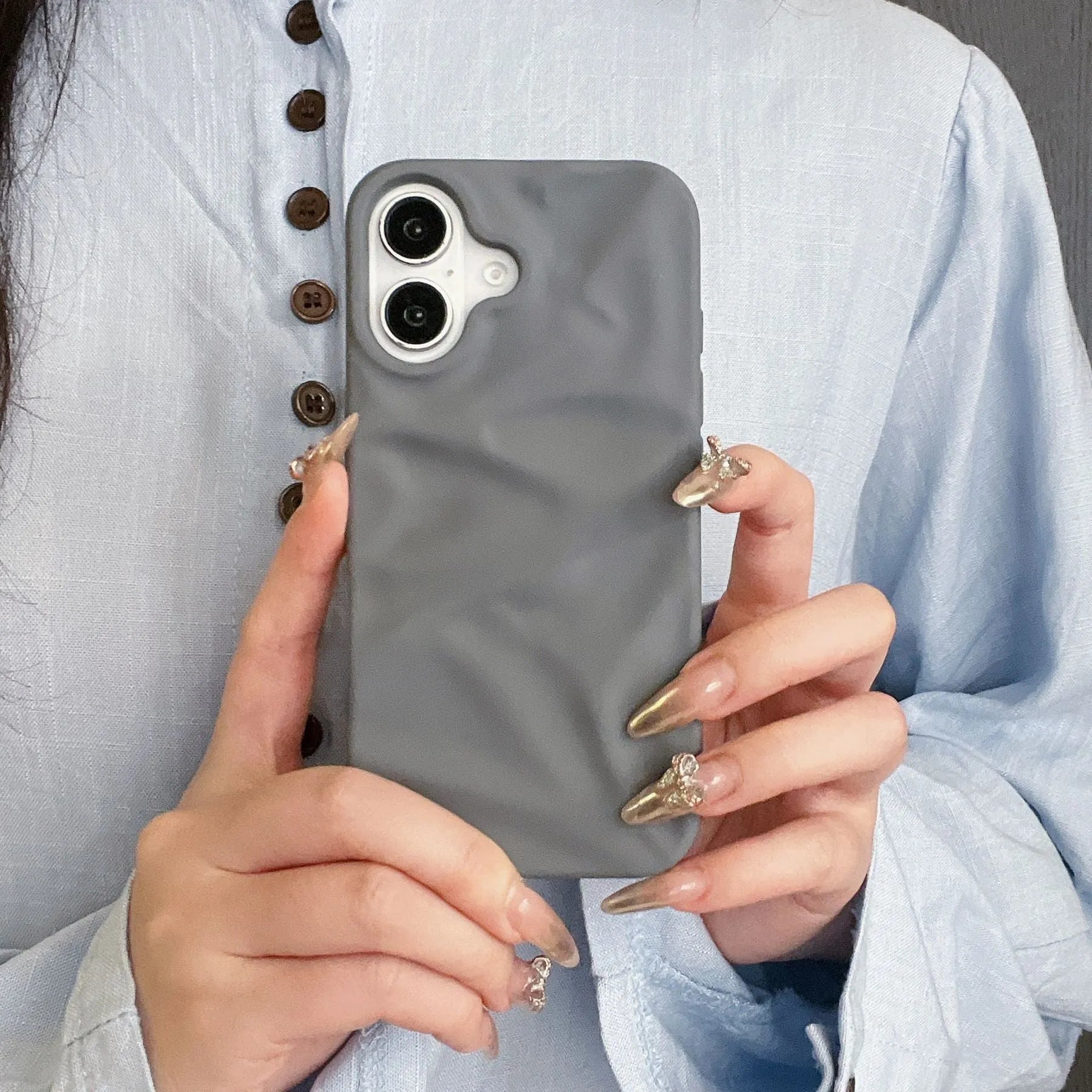 High-grade three-dimensional pleated pattern silicone phone case for iPhone, drop protection, KD pleated oil injection black colour