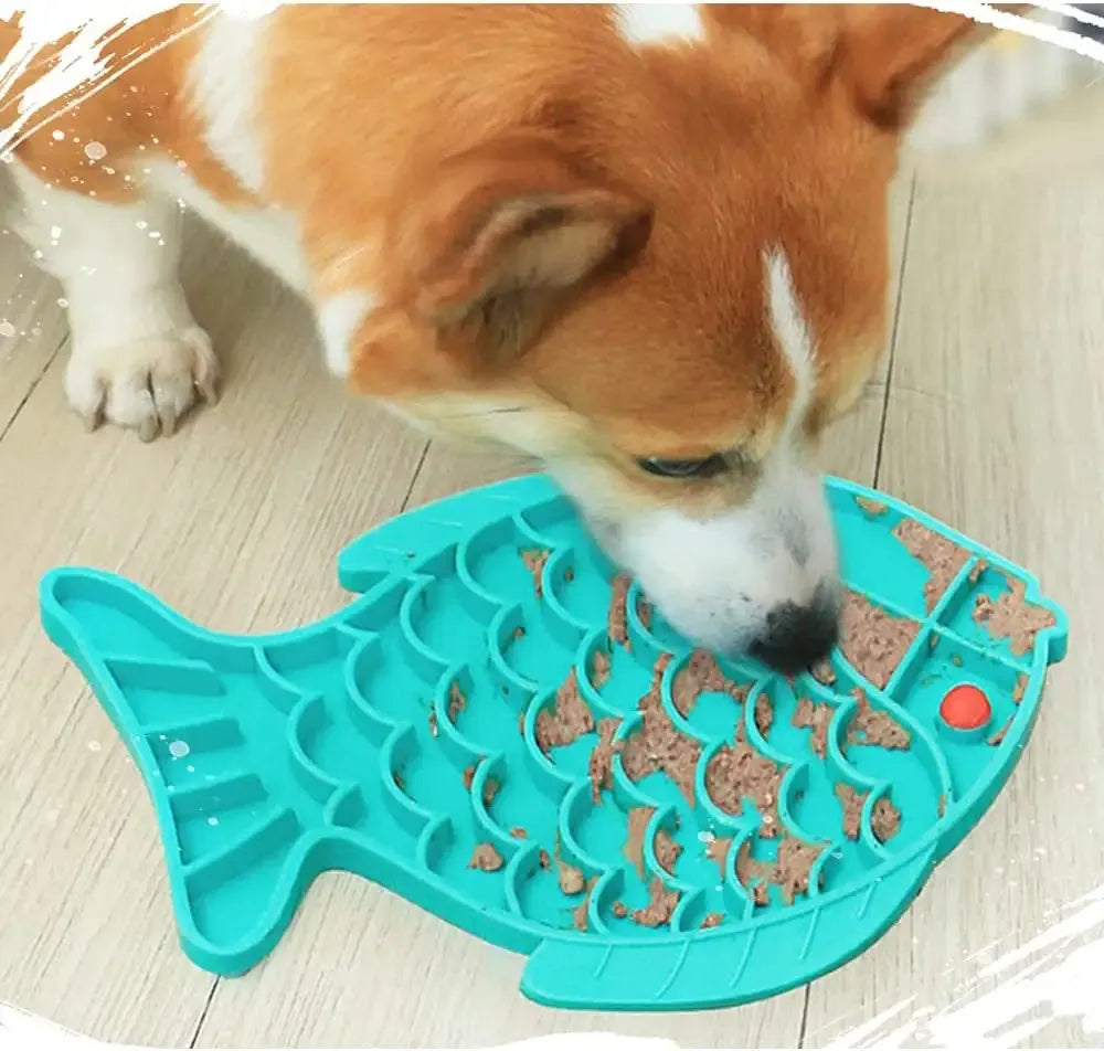 Silicone slow food tray for pets in blue, green, and gray, 24.5 cm long, anti-choking lick mat