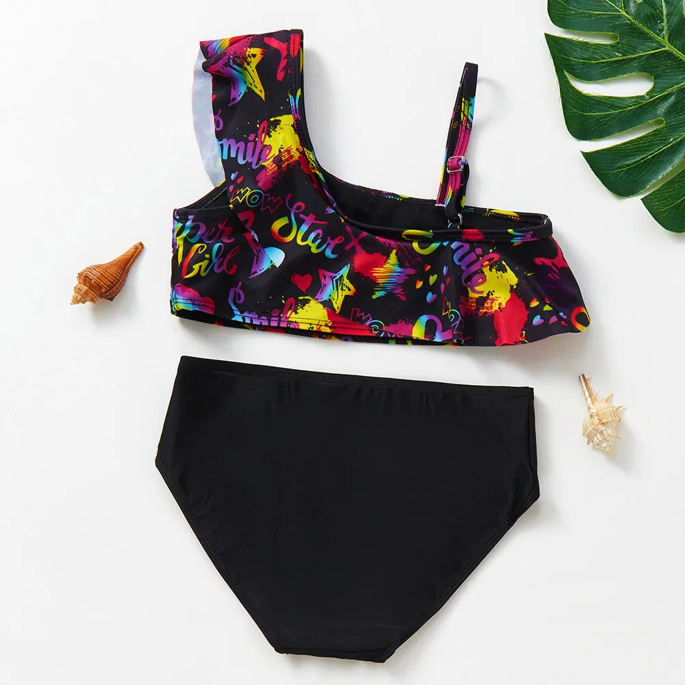 Girls' two-piece swimsuit with oblique shoulder strap, split design, polyester fabric, in butterfly, graffiti, or lemon yellow.