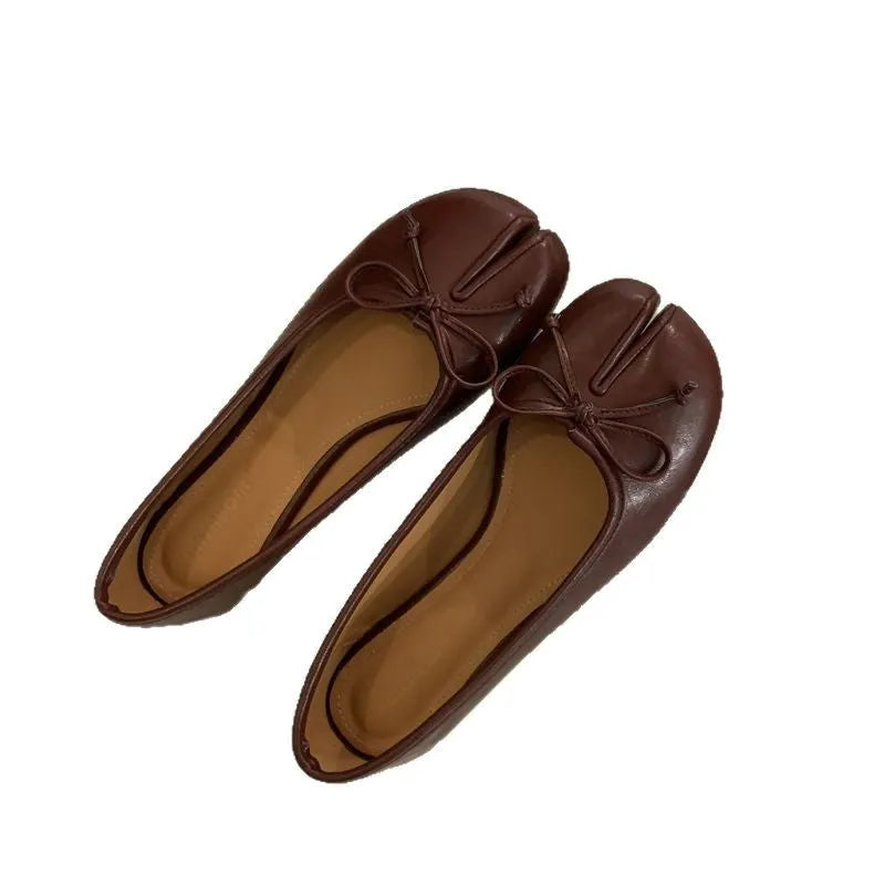 Women's split-toe flat shoes in round toe design, shown in available colours: black, silver, beige, and red.