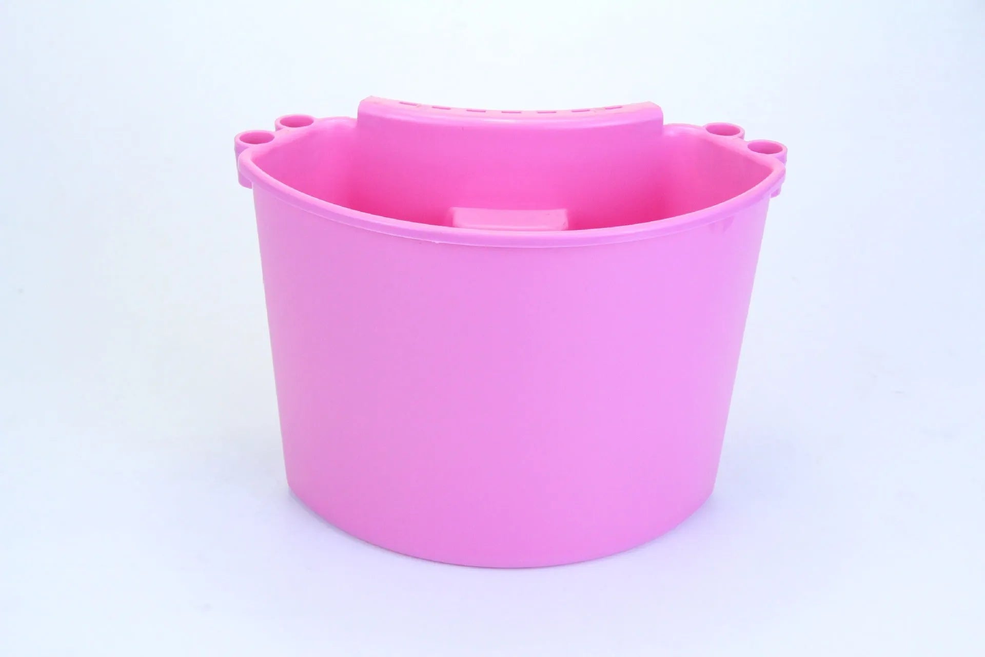 Car wash bucket with grit guard insert in choice of black, red, blue, or pink colours
