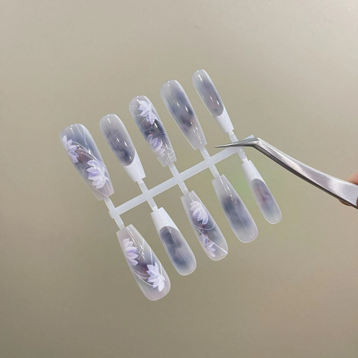 40PCS Chinese butterfly long ladder nail stickers in Qingzhi XB1-573, SMSXS sizes, glossy and unsealed layer options.