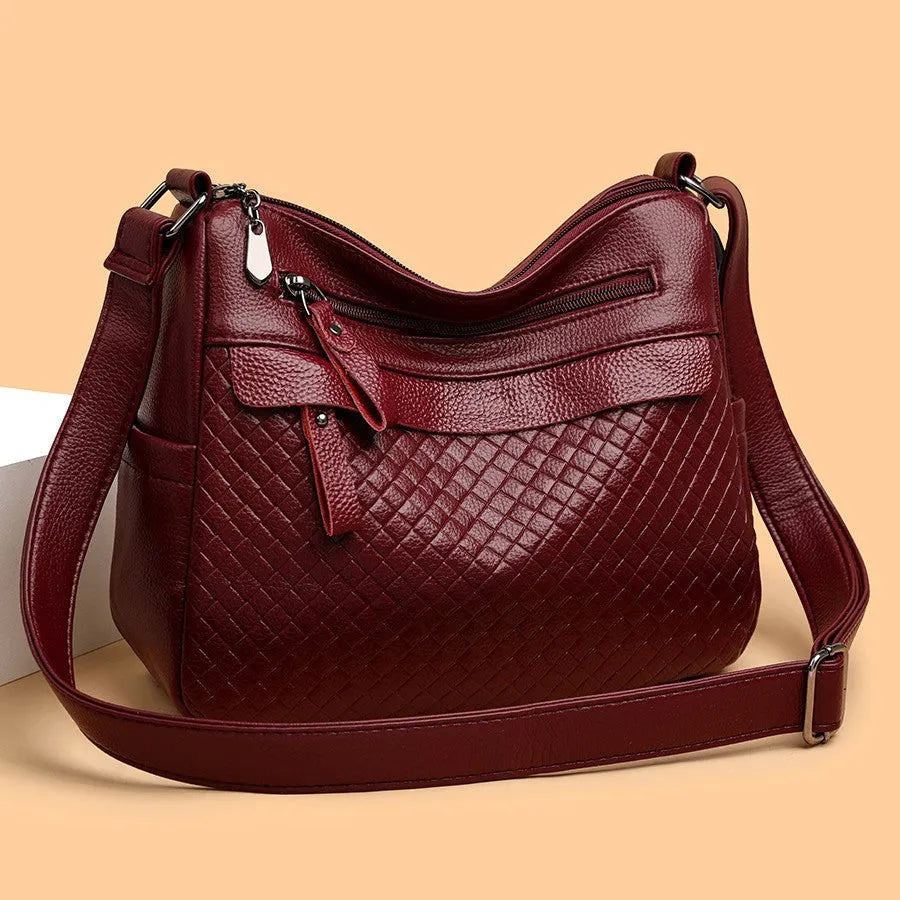 Women's soft PU crossbody bag in urban minimalism style with diamond pattern stitching, 28x22x11cm