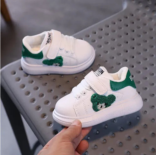 Baby Bear cartoon pattern kids sports shoes in black, green and khaki colours
