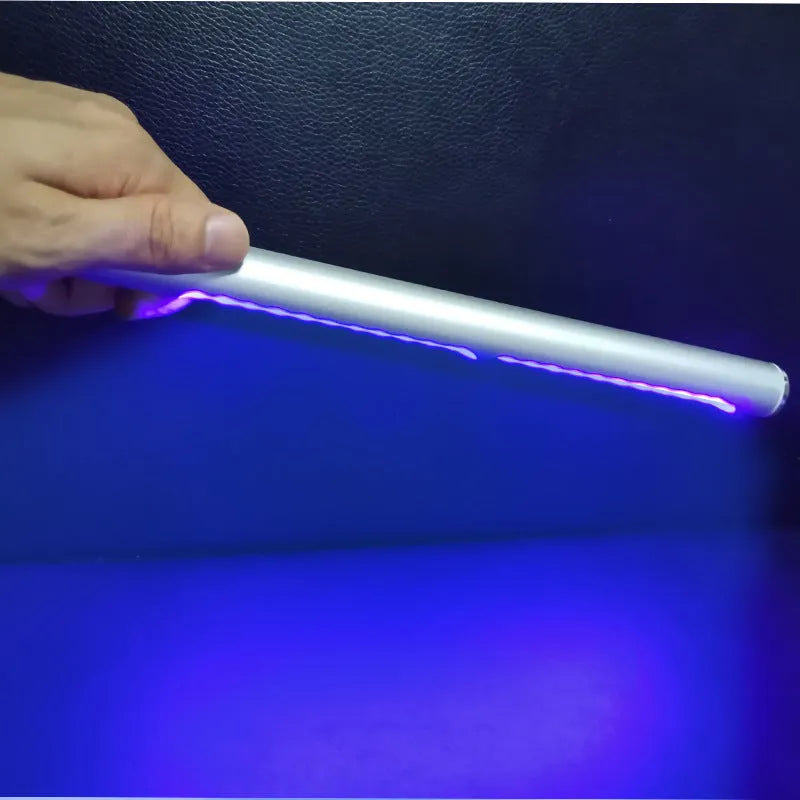 Silver handheld UV disinfection stick with PC and aluminium tube, 20x300mm dimensions, USB rechargeable