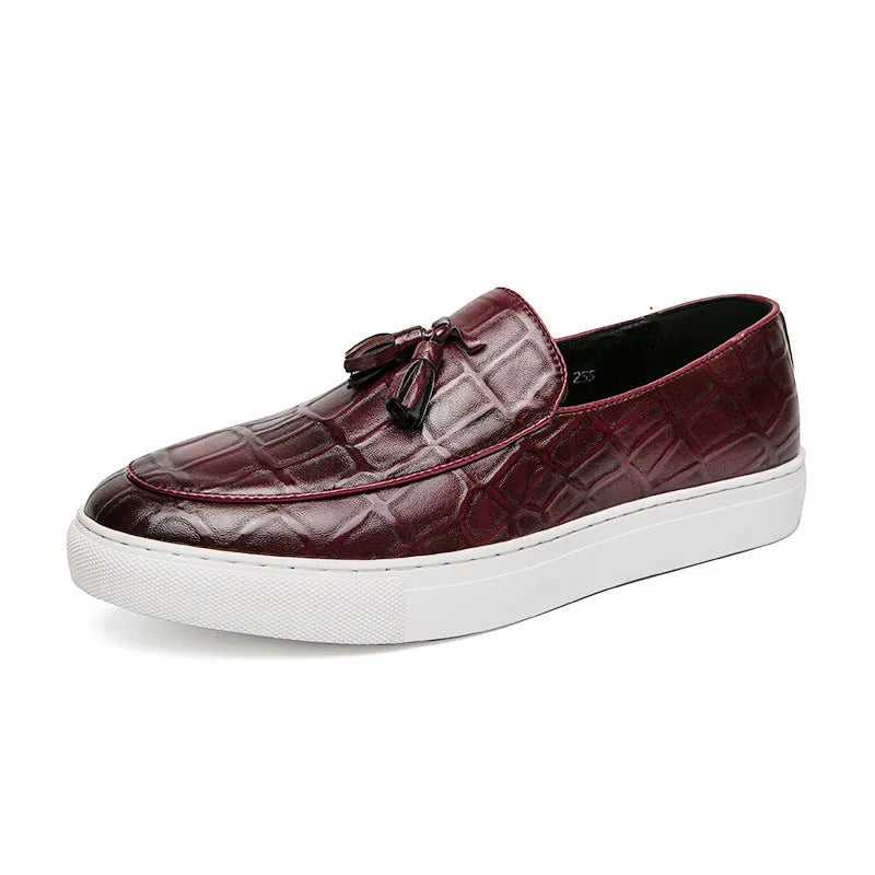 Men's black business casual sneakers plus size with tassel and sewing line detail, low top round toe artificial PU leather