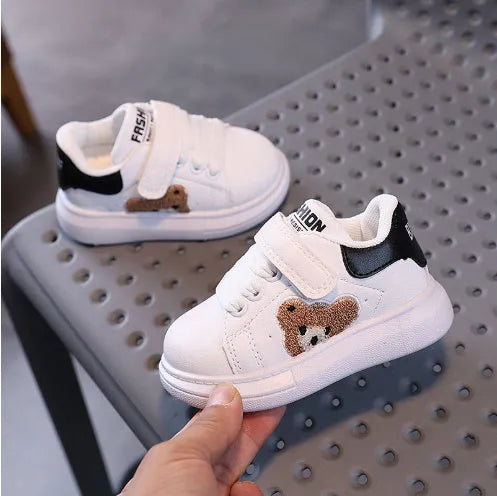 Baby Bear cartoon pattern kids sports shoes in black, green and khaki colours