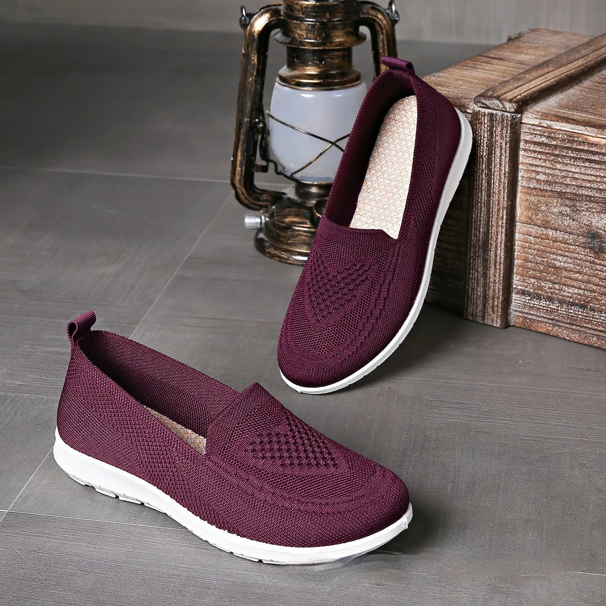 Women's plus size low-top casual cloth shoes with heart pattern and mesh lining in beige.