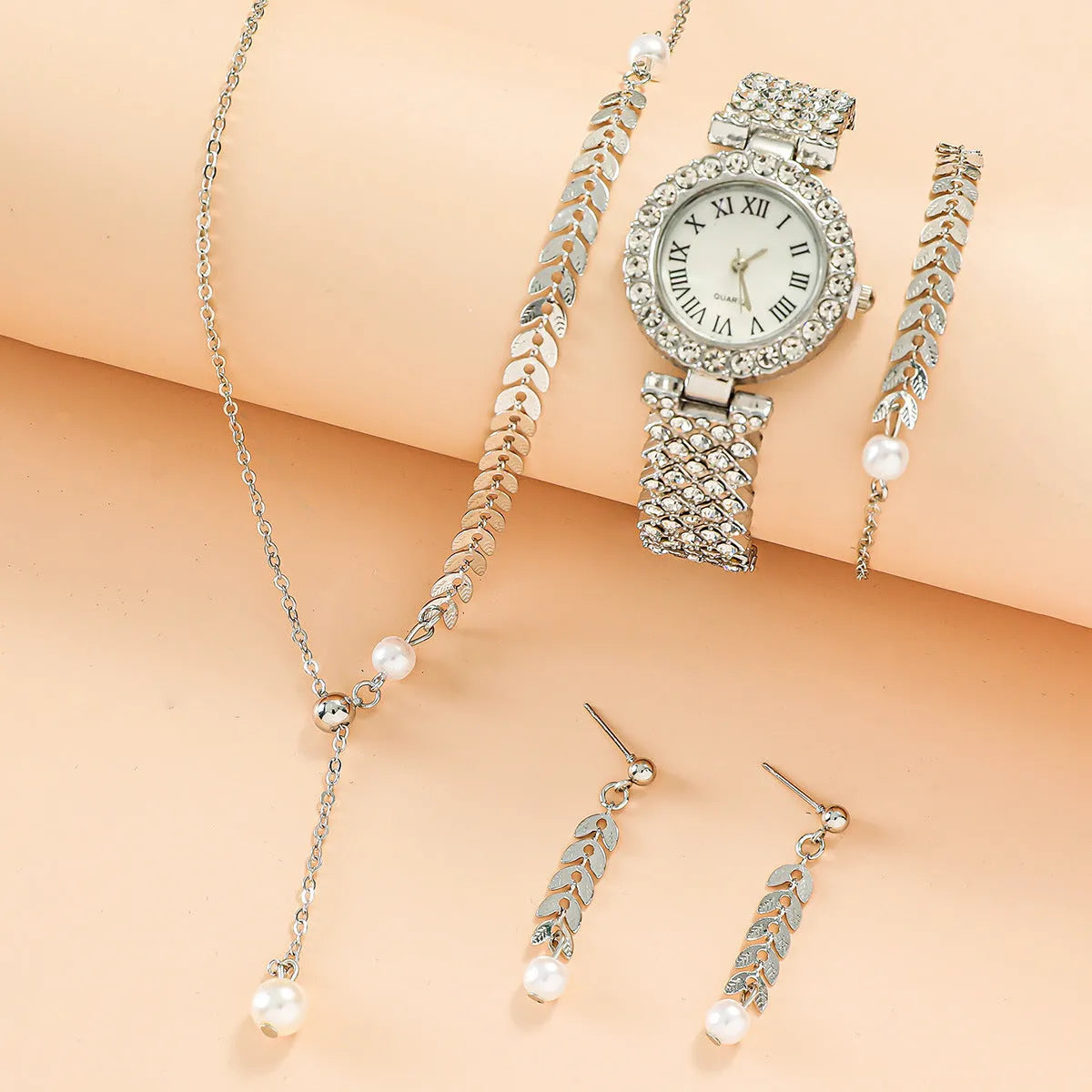 Women's diamond quartz watch set with rhinestones and jewellery in rose gold finish