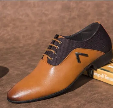 Men's black Oxford shoes made from artificial PU leather with a rubber sole.