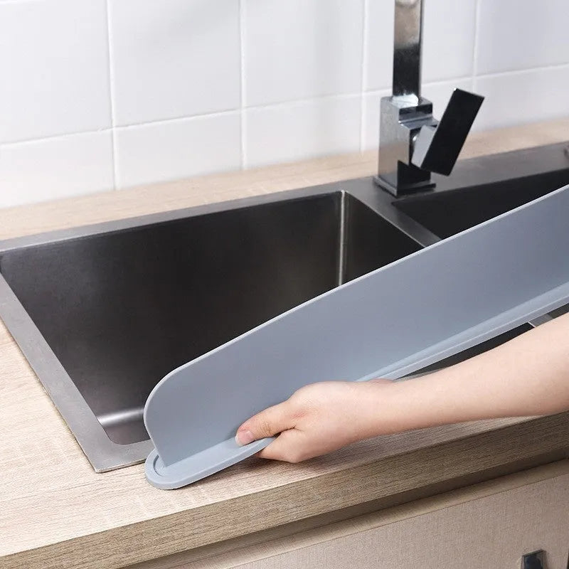 Grey silicone water blocking plate for kitchen sink splash protection
