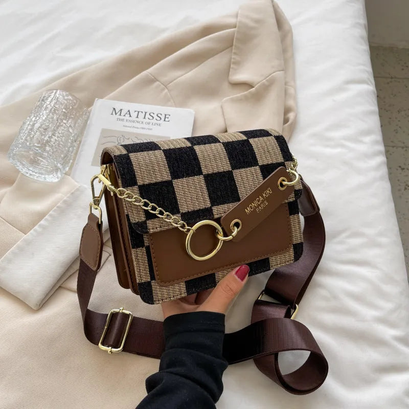 Fashion one-shoulder women's crossbody bag in woven fabric, 19x15x8.5cm, available in black, brown, and coffee