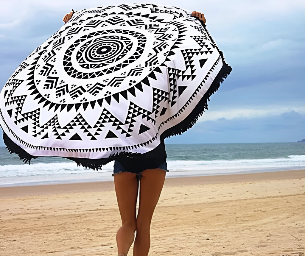 Round printed polyester beach mat with tassel fringe in colour combination design 150cm diameter for seaside yoga