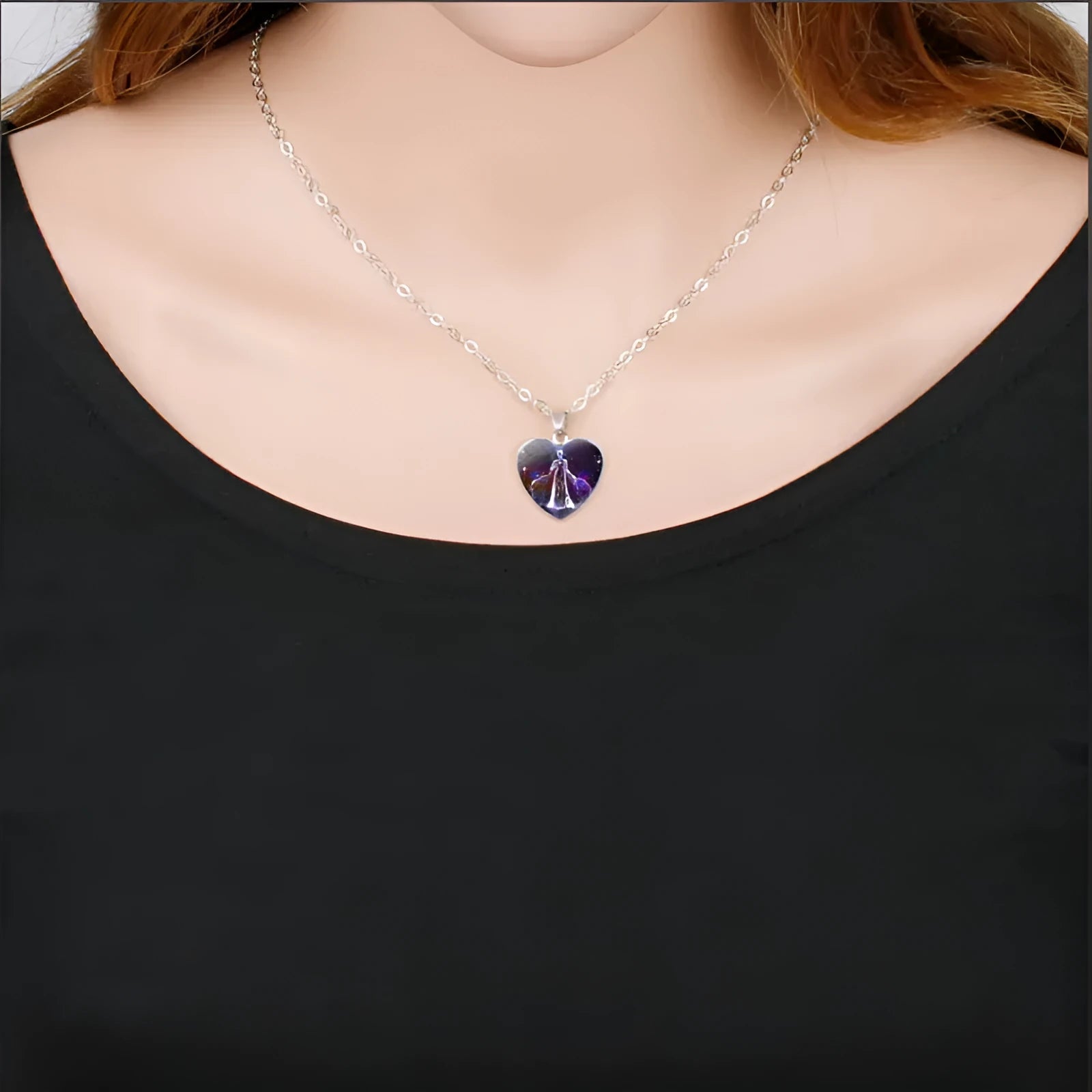 Women's zodiac heart pendant necklace with metal and glass 20mm constellation animal image on 45cm chain
