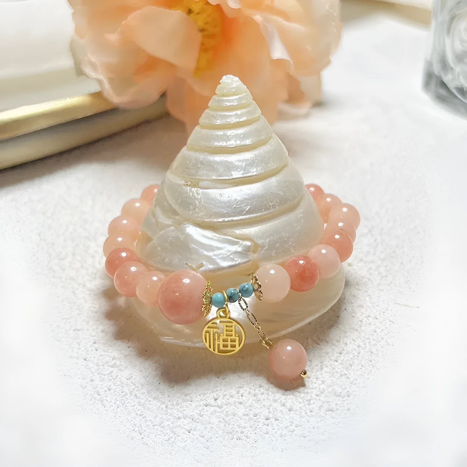 Adjustable pink natural stone bracelet for women with alloy clasp