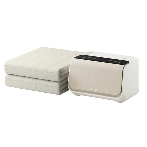 White Aideng electric water heating blanket for pets with PVC plush material and smart host.