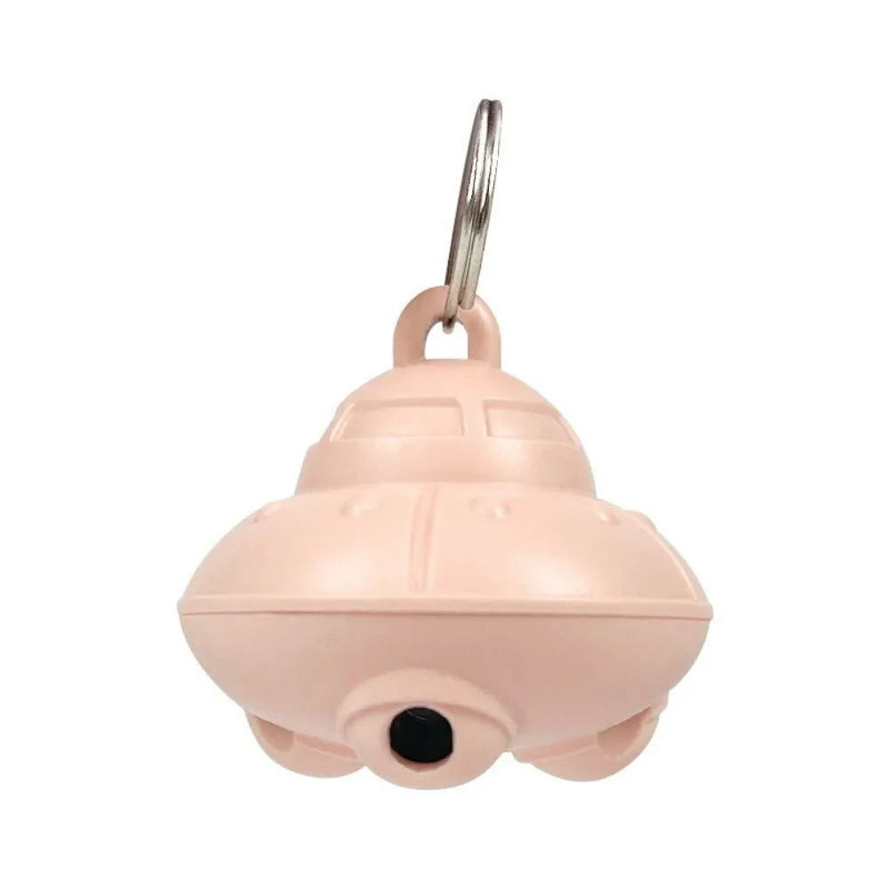 Green automatic cat collar laser toy showing 3×3×2.5cm dimensions with USB charging port