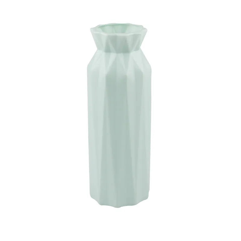 Drop-resistant melamine plastic vase in green, grey, pink or white with 7.2cm base