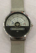Men's round dial quartz watch with gold or silver alloy case and stainless steel or leather strap options