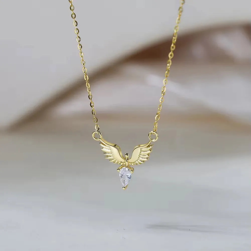 Close-up of a detailed eagle pendant on an adjustable O-ring chain, showcasing 925 silver and electroplated finish.
