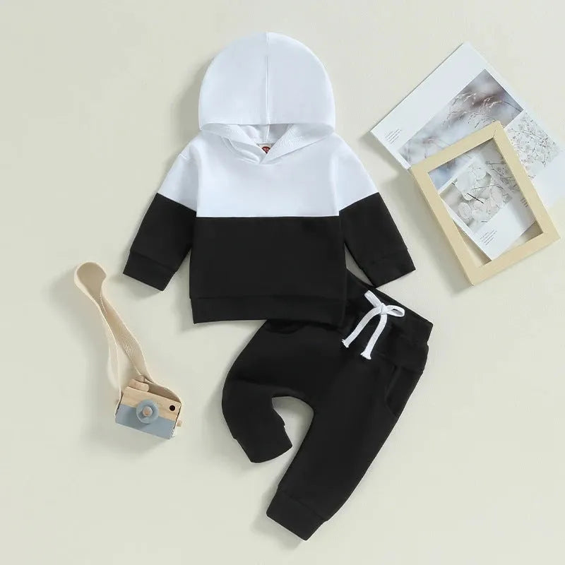 Children's hoodie and tracksuit set in black with cartoon pattern, polyester pullover and trousers for 70-110cm height
