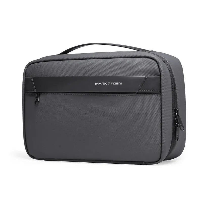 Multi-functional wet dry separation toiletries storage bag in Oxford cloth with sewing line details