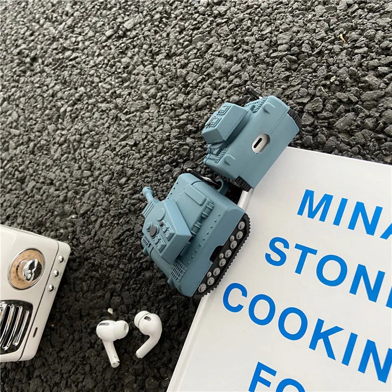 Silicone earphone box for AirPods 1/2 and AirPods Pro 3 with cartoon tank design and hook attachment