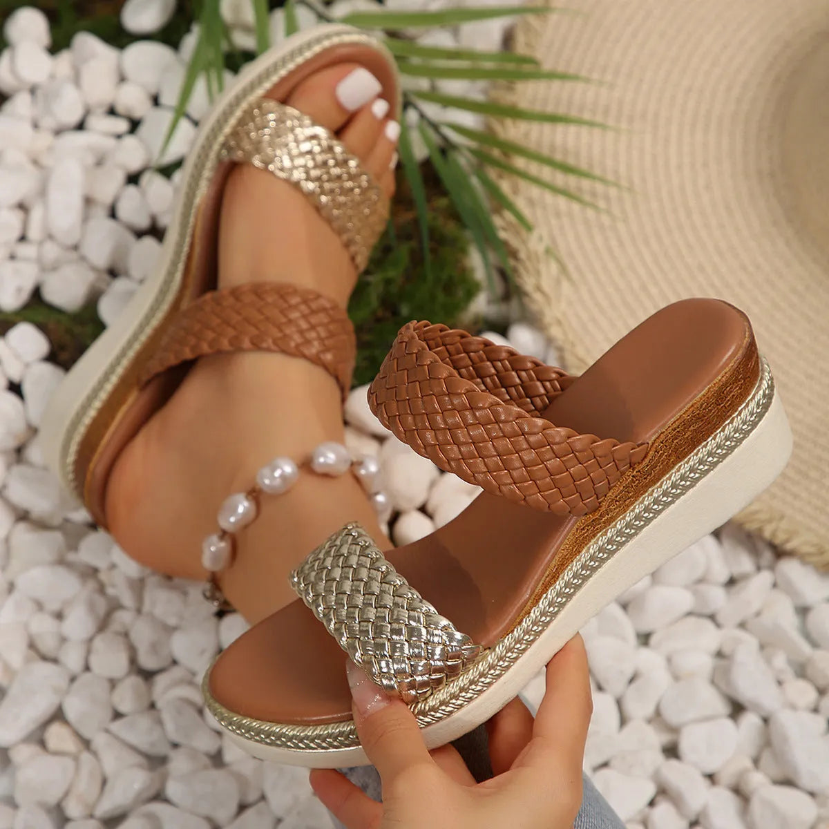 Gold and silver plus size wedge sandals for women in UK sizes 36-43 with PU leather and rubber soles