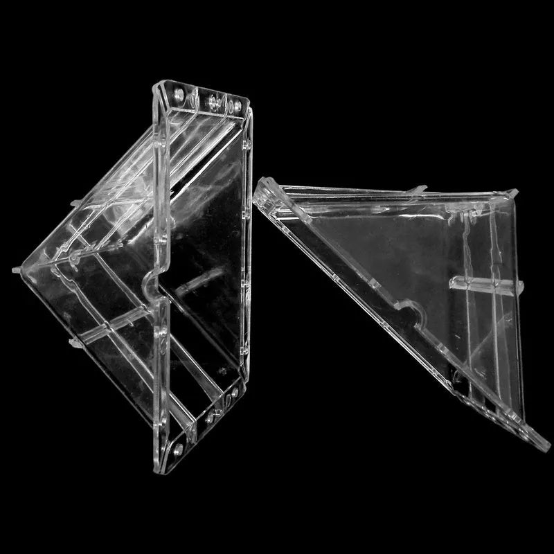 Square plastic growth mould for shaping watermelons and fruit to 13cm dimensions.
