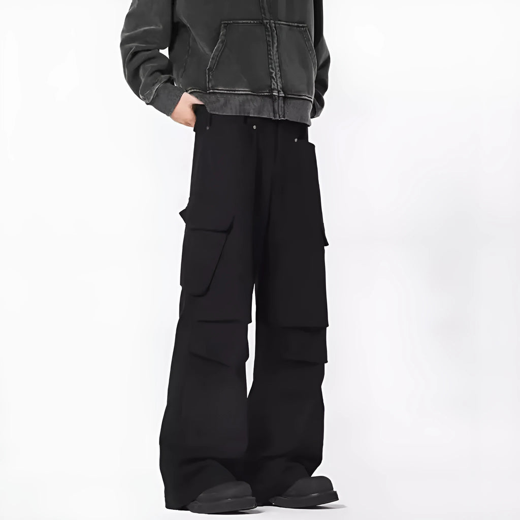 Men's straight-leg trousers with high waist and button fly in black and milky white colours