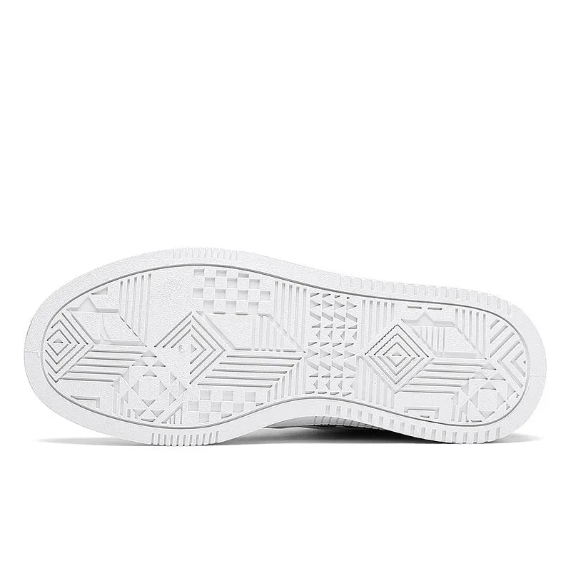 Teenagers high-top sneakers in beige with lace-up closure PU upper and rubber sole