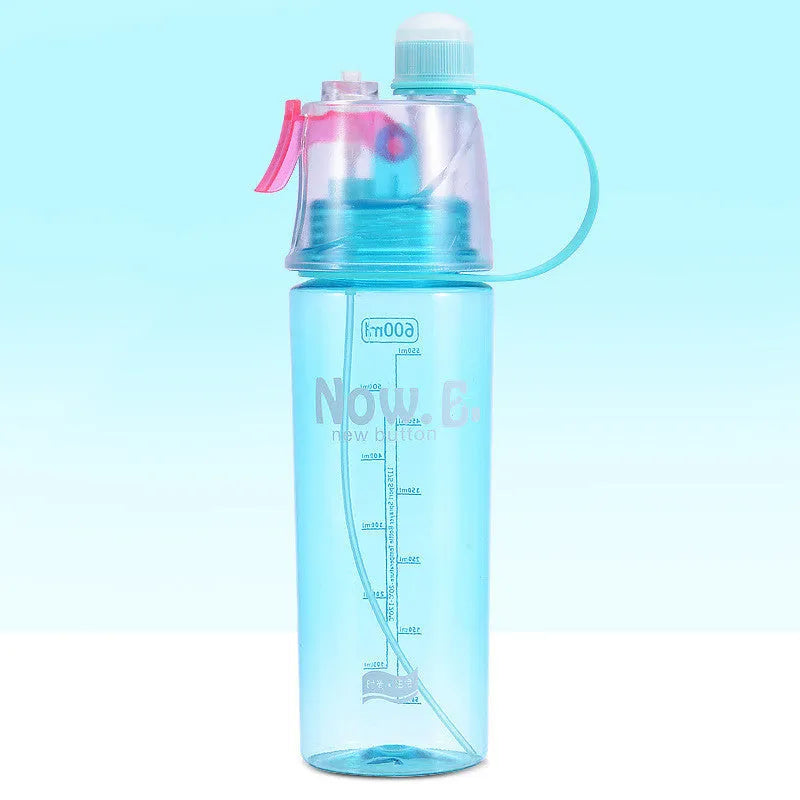 Portable green outdoor mist spray cup with handle, scale, and leakproof pad.