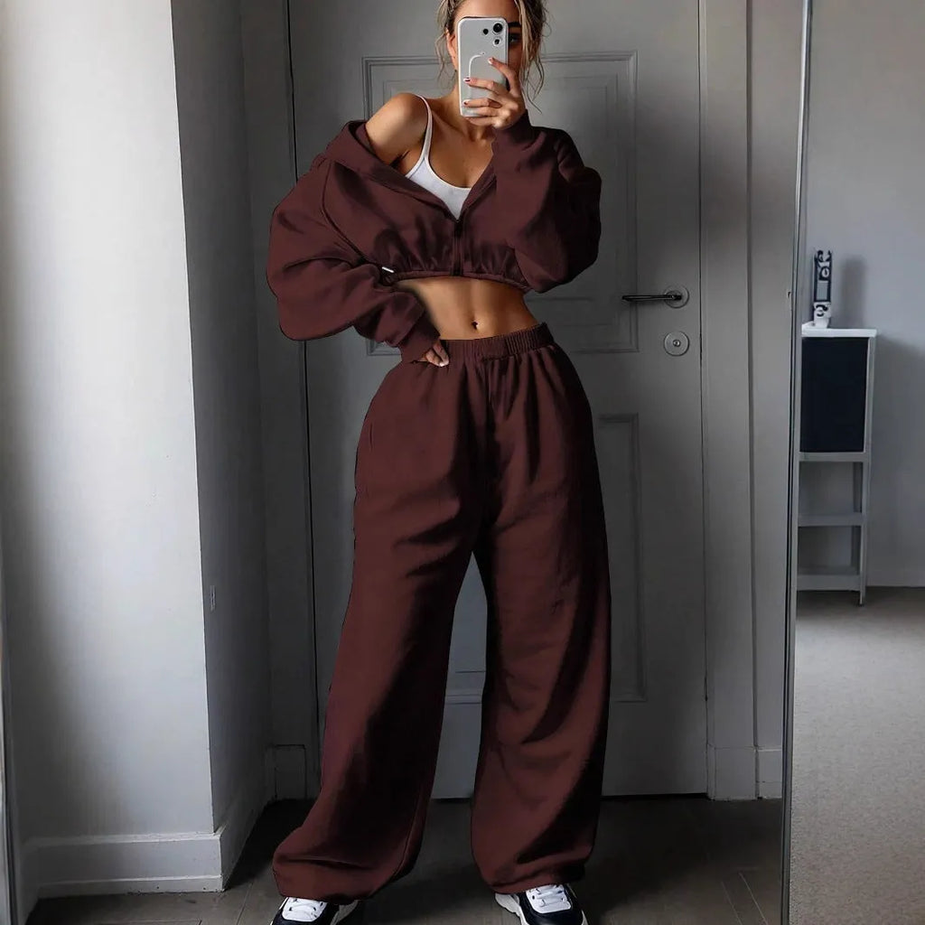 Long sleeve sports sweater suit two-piece set in polyester fabric with trousers