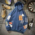 Printed hoodie with long sleeves, hood and lapel collar in cotton-blend fabric with 85% polyester.