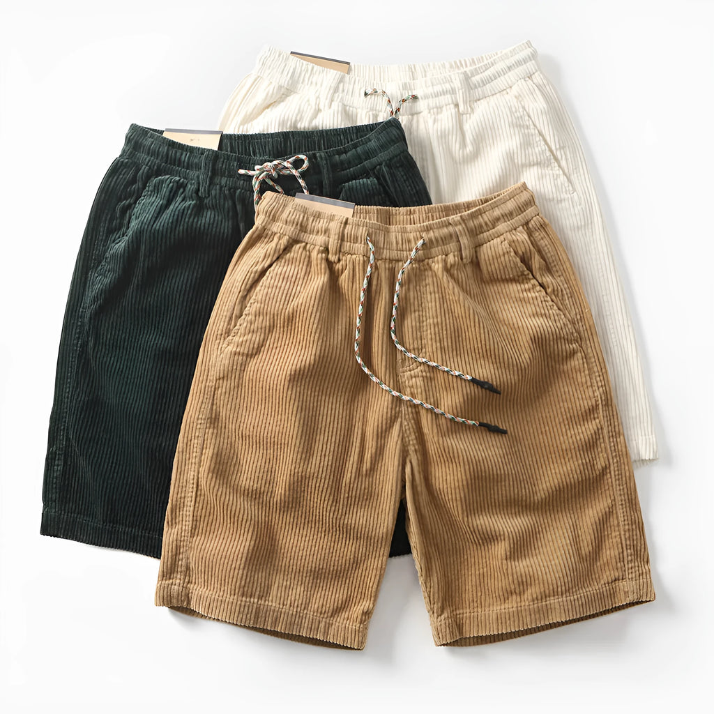 Men's khaki retro cargo shorts with straight-leg cut and cargo pockets for summer street wear