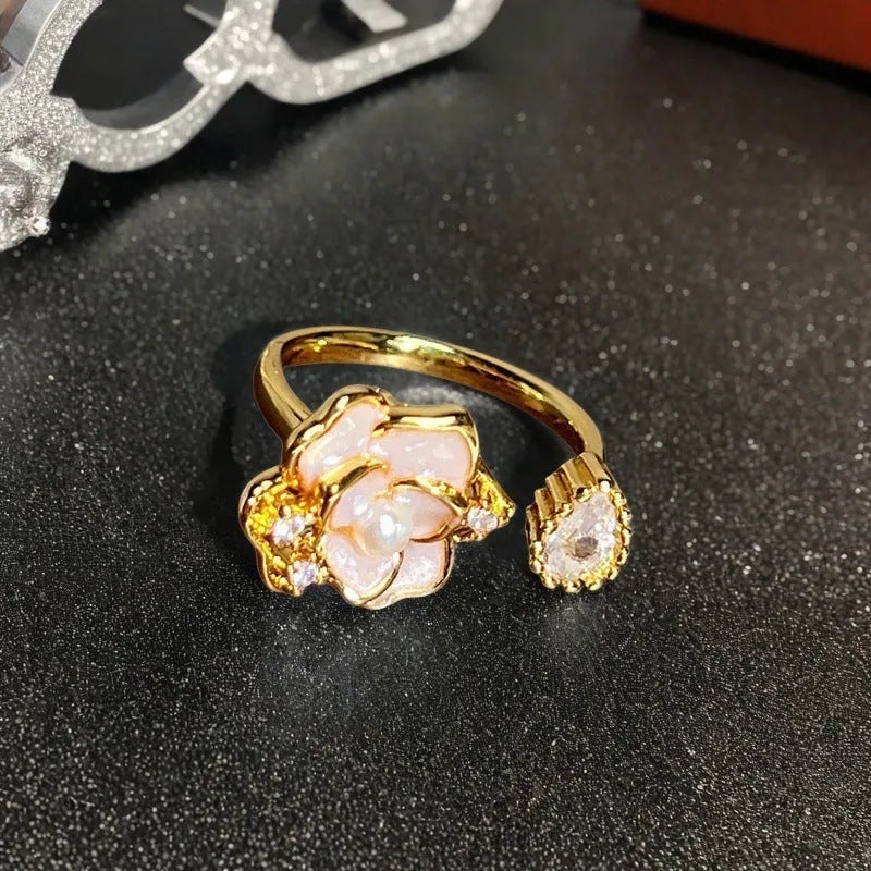Adjustable copper gourd ring with vintage oil-drip finish and zircon inlay.