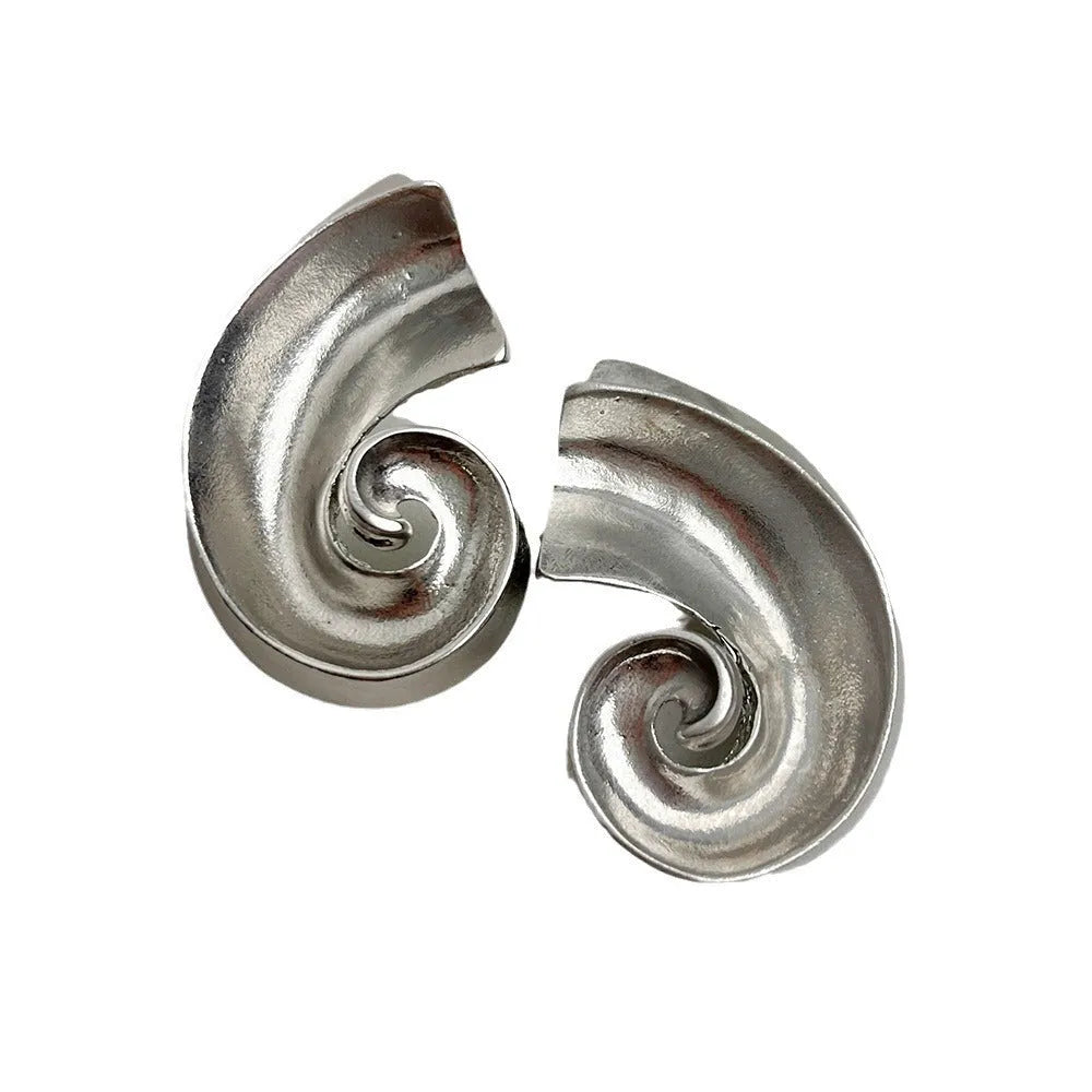 Retro geometric ear studs in gold or silver finish measuring 5cm with alloy construction