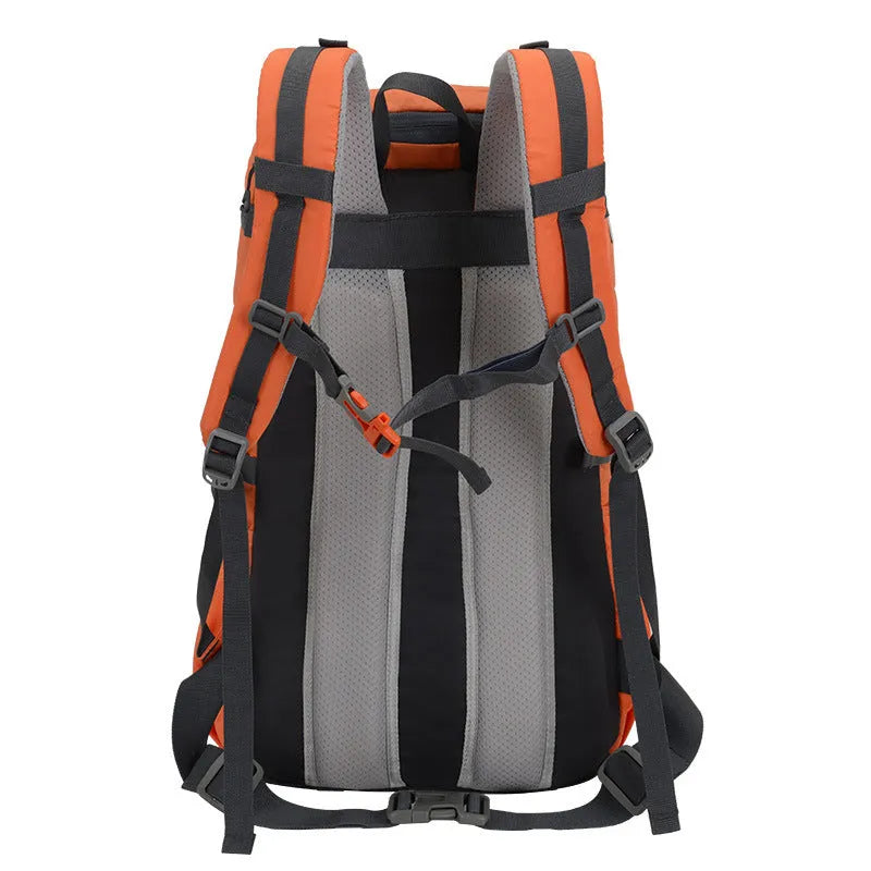30L Oxford cloth hiking backpack in Army Green with curved shoulder straps and SOS whistle