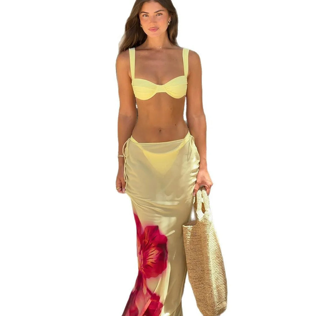 Three-piece bikini set in yellow C3854 print, women's split swimsuit in sizes S, M and L with nylon fabric and spandex lining